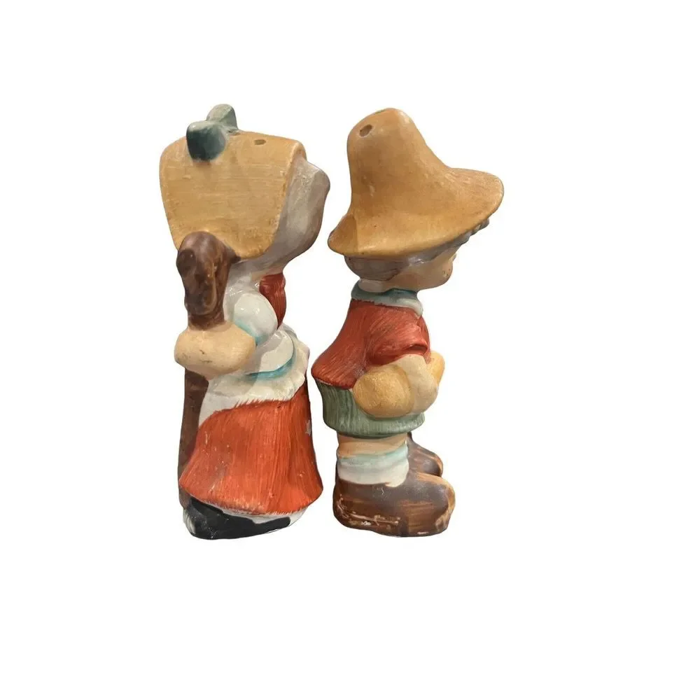 Vintage Salt & Pepper Shakers Boy‎ & Girl Shepherds Ceramic